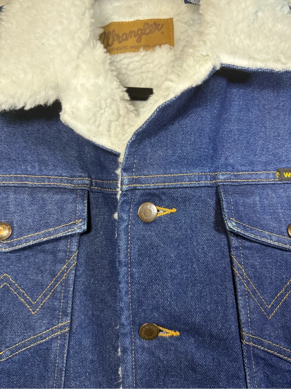 Wrangler sherpa-lined denim jacket